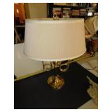 BRASS COLORED TABLE LAMP DUAL BULB