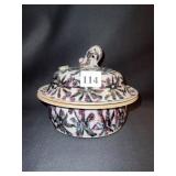 POTTERY CASSEROLE 1996 W/ LID SIGNED BASE SEE