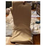 QUEEN SIZE SOFT NEW BLANKET