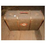 LARGE SUITCASE, WORKING LATCHES, 27X10X17