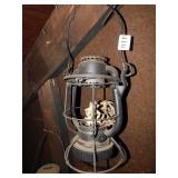 BLACK DIETZ LANTERN 10"