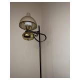 IRON FLOOR LAMP ELECTRIC 60" H