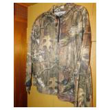 XL CAMO JACKET, XXL LONG SLEEVE SHIRTS INC. VAN