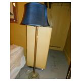 FLOOR LAMP METAL BASE CRACK ON BASE 4 BULB FLOOR