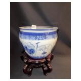 MID ATLANTIC POTTERY PLANTER 6" H X 8.5" ROUND W/