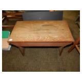 NICE SOLID WOOD BENCH 30X15X18