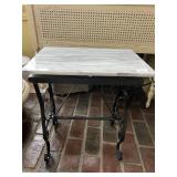 WOOD AND METAL STAND 16X11X19V 2 MARBLE CUTTING