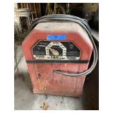 LINCOLN ARC WELDER 180 AMP AC-180-S