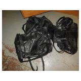 3 TOTE BAGS & SHOE STRETCHERS