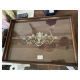 WOOD SERVING TRAY WITH 2 HANDLES AND PLEXIGLASS