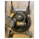 BRIGGS STRATTON 450 SERIES LAWN MOWER, SIDE