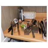 RIVAL MEAT GRINDER, GE FOOD PROCESSOR, ORECK