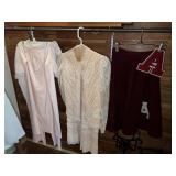 VINTAGE LORIE KABALA 2 PIECE SKIRT/BLOUSE LACE