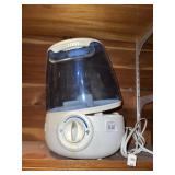 HUMIDIFIER