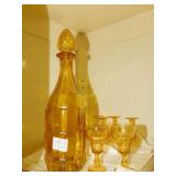 AMBER ANTIQUE DECANTER AND 6 STEM GLASSES