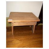 PINE FOOTSTOOL 10" H X 14" W X 11" D