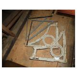 2 SETS OF RIGHT-ANGLE BRACKETS, 2 METAL, 2 CAST