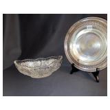 PRESSED GLASS OVAL BOWL 12X7X4.5, 12" WM ROGERS