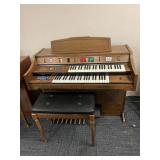 CONN ORGAN STARDUSTER WORKING - W/ BENCH