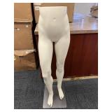 FEMALE MANNEQUIN DANNI, P2 W/ EBONY CHROME BASE,