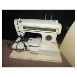 SEWING MACHINE KENMORE W/ CASE ULTRA STITCH 8
