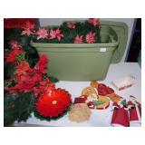 CHRISTMAS  ITEMS IN TOTE