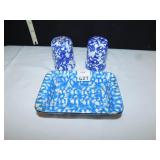 BLUE AND WHITE SPONGE PAINT SALT AND PEPPER