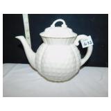 LENOX LIMITED EDITION HAWTHORNE TEA POT WITH LID,