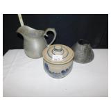 WILLIAMSBURG POTTERY BEAN POT, PEWTER PITCHER AND