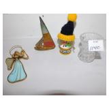 BUD VASE HOLDER, MINI SNOW GLOBE, SAIL BOAT,