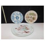 3 PLATES, GLAZED POTTERY WITH BIRD DESIGN, SIGNED