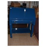 PAW FOOT DROP FRONT DESK W/ 1 CENTER DRAWER FULL