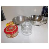 STAINLESS STEEL BOWL AND GLASS JAR