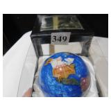 WORLD GLOBE IN BOX 3.5" ROUND