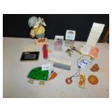 ZIPPO POCKET KNIFE NEW, SWISS ARMY, FIGURINES,