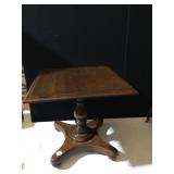 HARDEN FURNITURE CHERRY SIDE TABLE 19" X 19" X
