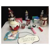 RADKO COVERED BOX, METAL SIGN NEVER TO TO BUSY TO