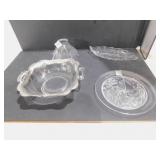 LALIQUE GLASS DISH, SQUARE HANDLED SERVING DISH