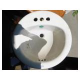 PORCELAIN SINK