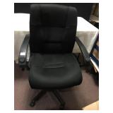 ADJUSTABLE OFFICE CHAIR, WHEELS AND ARMS