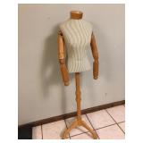WOOD DRESS FORM JOINTED ARMS CLOTH CENTER 58" H X