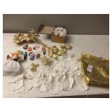 METAL ANGEL ORNAMENT, 12 CLOTH ANGELS, WOOD