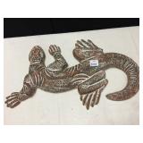 WALL ART CONCRETE COMPOSITE LIZARD, 22"L