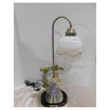 THE CLOSA COLLECTION LAMP WITH LADY AND CHILD IN