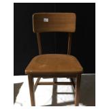 WOODEN CHAIR 29.5" H