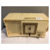 HYDE PARK TABLETOP RADIO 46C42 MODEL # - SEE
