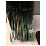 VELVET HANGERS 30 PLUS