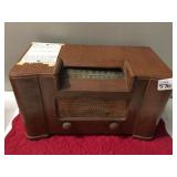 CROSLEY MODEL 56TV TABLETOP RADIO