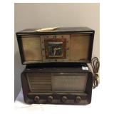PHILCO TABLETOP RADIO 904-121 AND SEARS MODEL