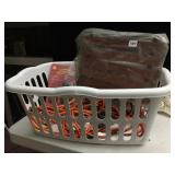 STURDY LAUNDRY BASKET 2 EXTENSION CORDS, NEW DOOR
